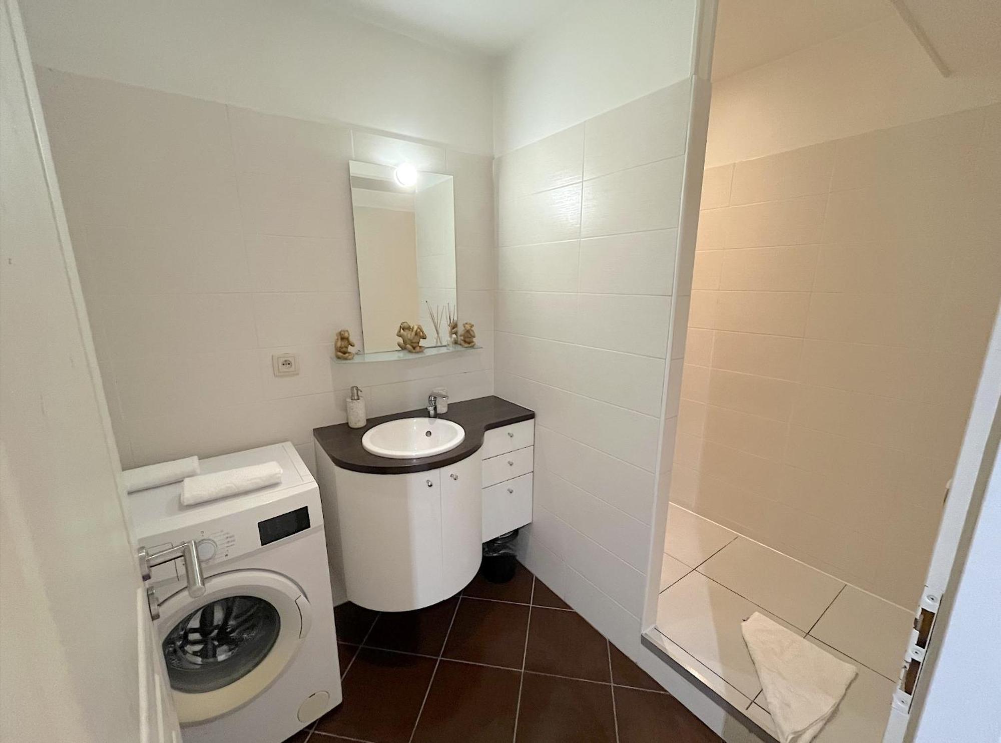 15 Rhone Beau T2 Avec Parking Gratuit Apartment Анси Екстериор снимка